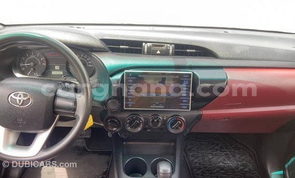 Ra Imported Toyota Hilux funfun Ọkọ̀ in Import - Dubai ni Ashanti Ra Imported Toyota Hilux funfun Ọkọ̀ in Import - Dubai ni Ashanti