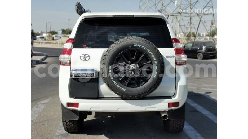 Big with watermark toyota prado ashanti import dubai 42428