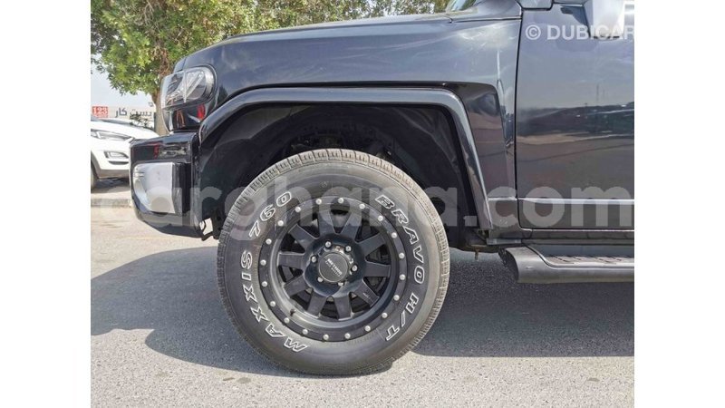 Big with watermark toyota fj cruiser ashanti import dubai 42429