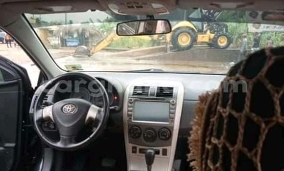 Sayi Na hannu Toyota Corolla Black Mota in Accra a Greater Accra Sayi Na hannu Toyota Corolla Black Mota in Accra a Greater Accra