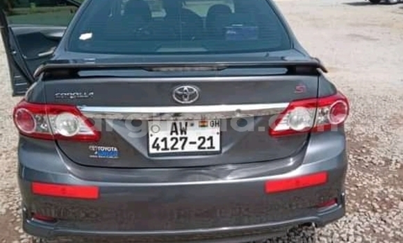 Sayi Na hannu Toyota Corolla Black Mota in Accra a Greater Accra Sayi Na hannu Toyota Corolla Black Mota in Accra a Greater Accra