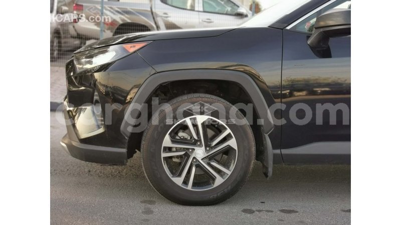 Big with watermark toyota 4runner ashanti import dubai 42451