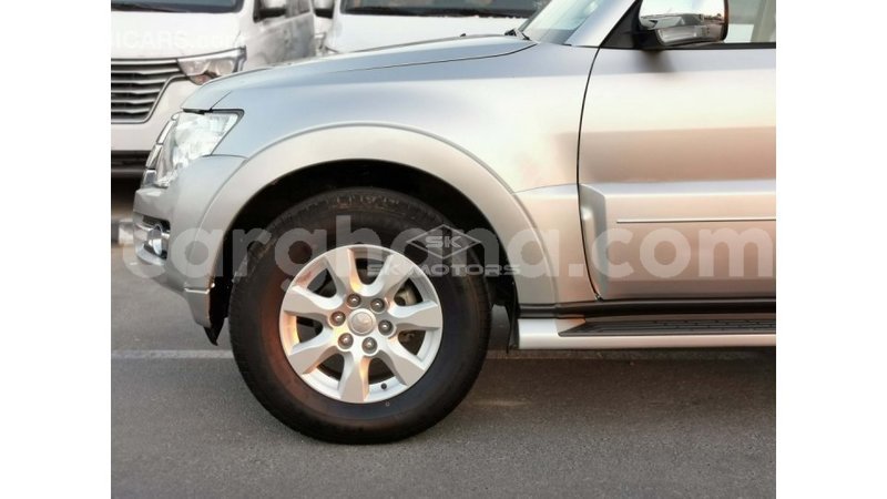 Big with watermark mitsubishi pajero ashanti import dubai 42453