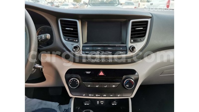 Big with watermark hyundai tucson ashanti import dubai 42454