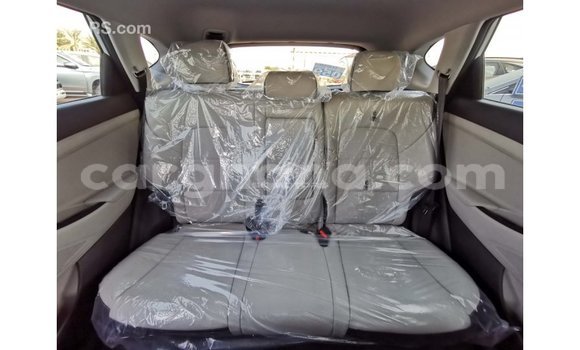 Ra Imported Hyundai Tucson funfun Ọkọ̀ in Import - Dubai ni Ashanti Ra Imported Hyundai Tucson funfun Ọkọ̀ in Import - Dubai ni Ashanti