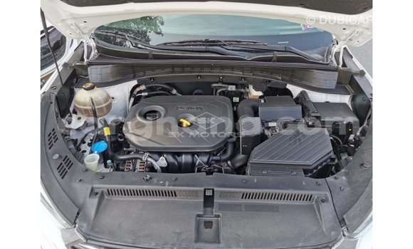 Ra Imported Hyundai Tucson funfun Ọkọ̀ in Import - Dubai ni Ashanti Ra Imported Hyundai Tucson funfun Ọkọ̀ in Import - Dubai ni Ashanti