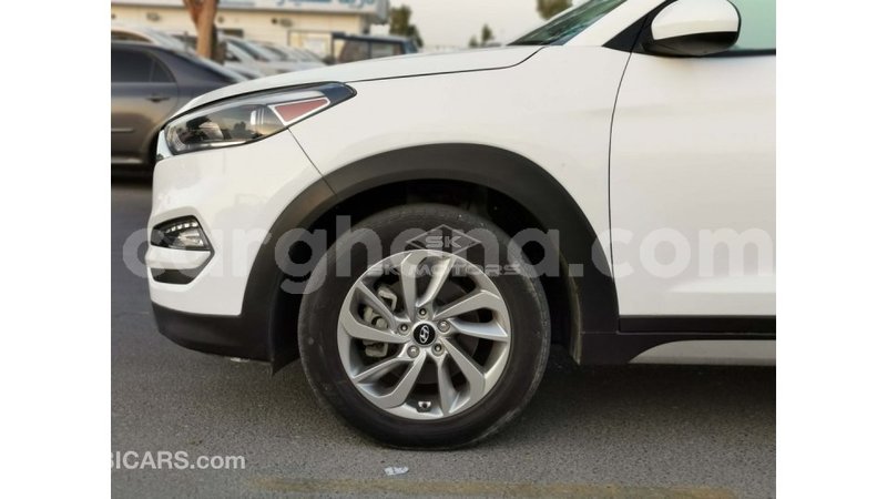 Big with watermark hyundai tucson ashanti import dubai 42454