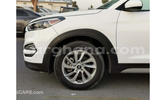Ra Imported Hyundai Tucson funfun Ọkọ̀ in Import - Dubai ni Ashanti Ra Imported Hyundai Tucson funfun Ọkọ̀ in Import - Dubai ni Ashanti
