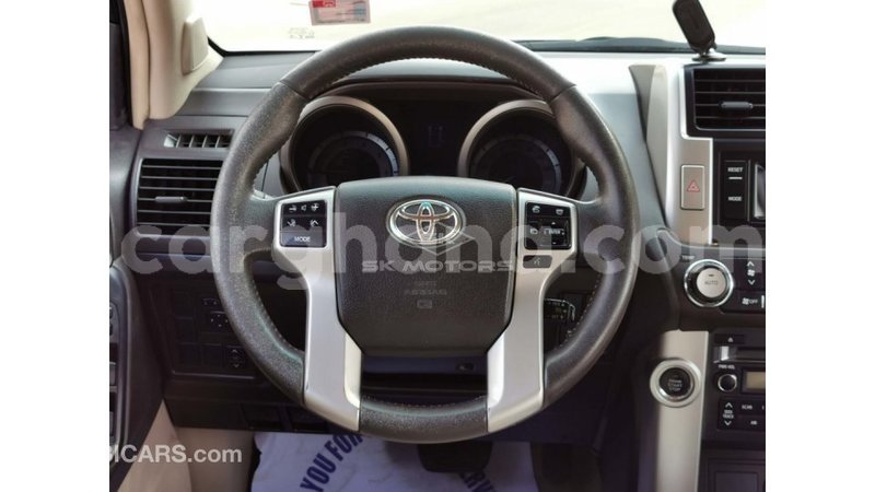 Big with watermark toyota prado ashanti import dubai 42455