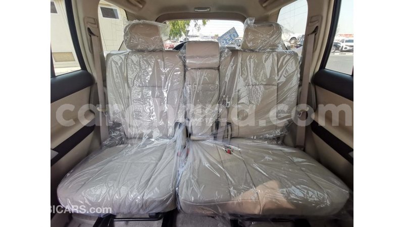 Big with watermark toyota prado ashanti import dubai 42455