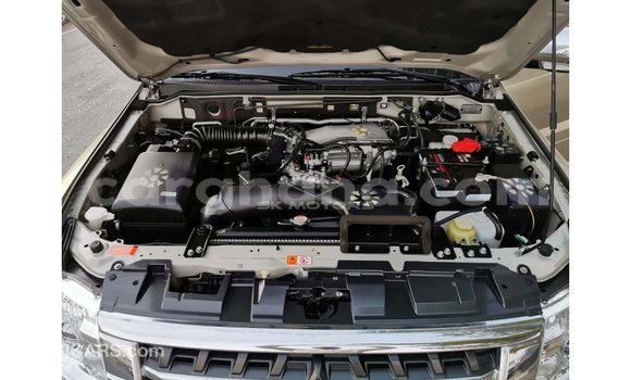 Sayi Imported Mitsubishi Pajero Sauran Mota in Import - Dubai a Ashanti Sayi Imported Mitsubishi Pajero Sauran Mota in Import - Dubai a Ashanti
