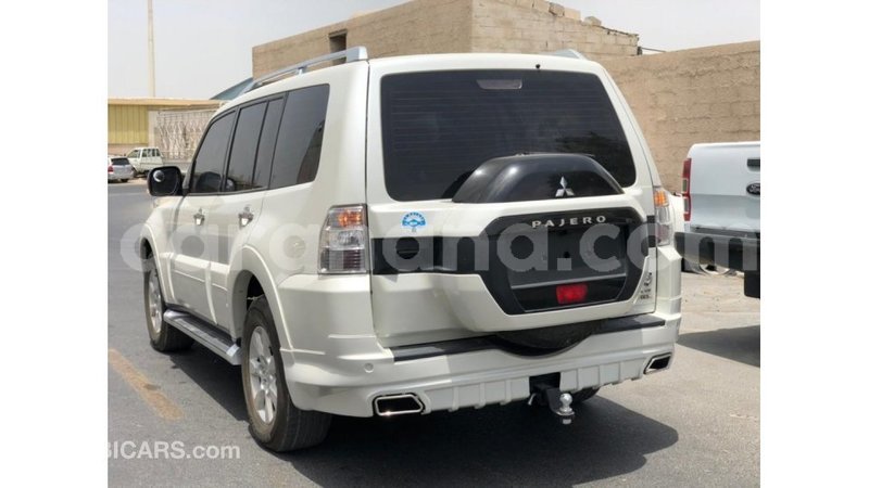 Big with watermark mitsubishi pajero ashanti import dubai 42462