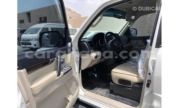 Buy Import Mitsubishi Pajero White Car in Import - Dubai in Ashanti Buy Import Mitsubishi Pajero White Car in Import - Dubai in Ashanti
