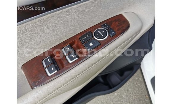 Buy Import Kia Sedona White Car in Import - Dubai in Ashanti Buy Import Kia Sedona White Car in Import - Dubai in Ashanti