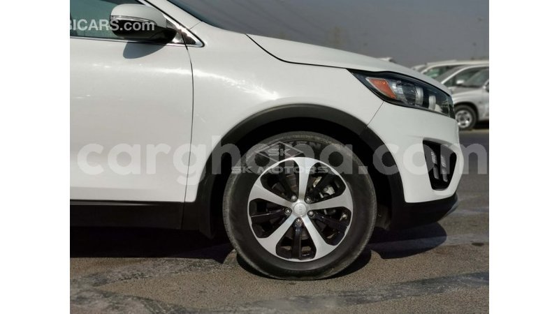 Big with watermark kia sedona ashanti import dubai 42465