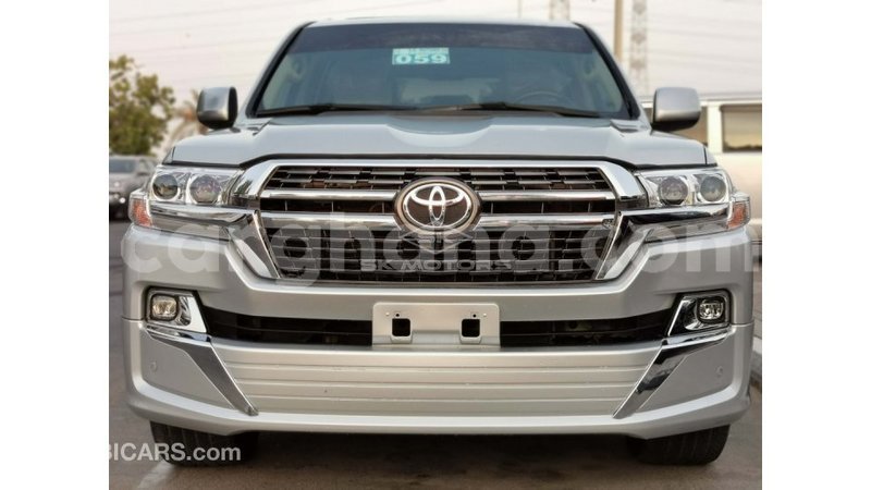 Big with watermark toyota land cruiser ashanti import dubai 42466