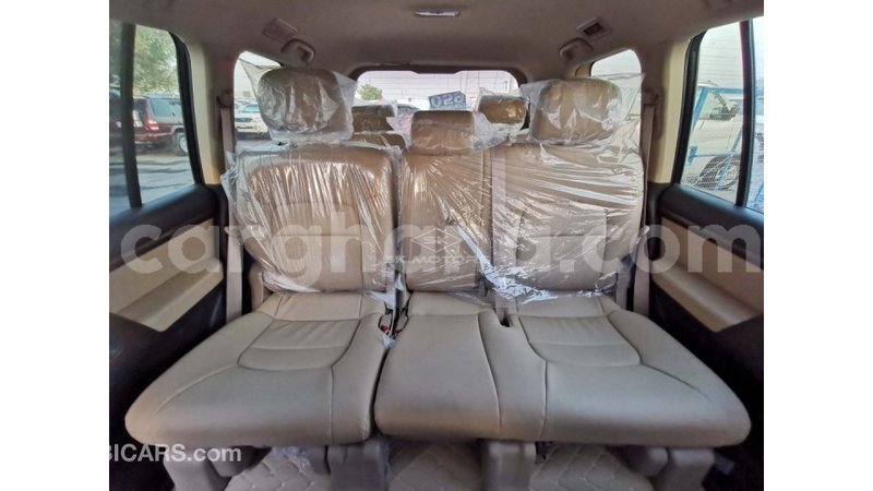 Big with watermark toyota land cruiser ashanti import dubai 42466