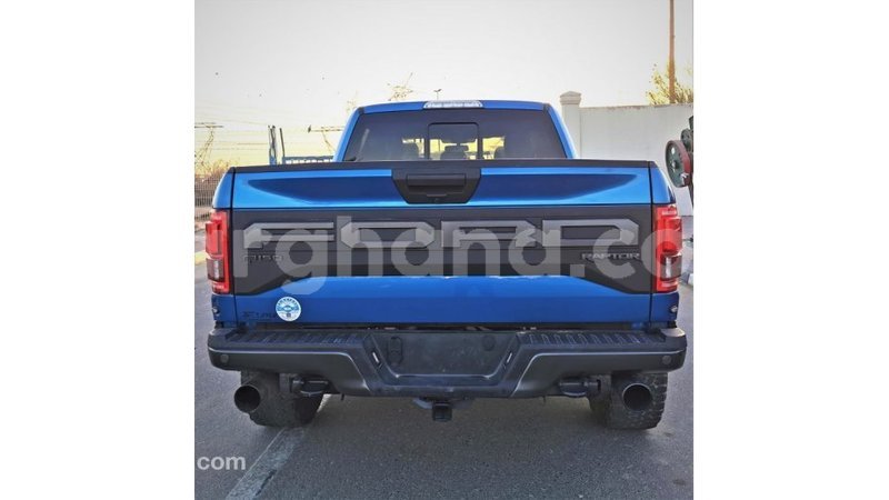 Big with watermark ford club wagon ashanti import dubai 42468