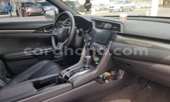 Sayi Na hannu Honda Civic Azurfa Mota in Accra a Greater Accra Sayi Na hannu Honda Civic Azurfa Mota in Accra a Greater Accra