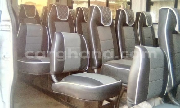 Sayi Imported Mercedes‒Benz Vito White Mota in Accra a Greater Accra Sayi Imported Mercedes‒Benz Vito White Mota in Accra a Greater Accra