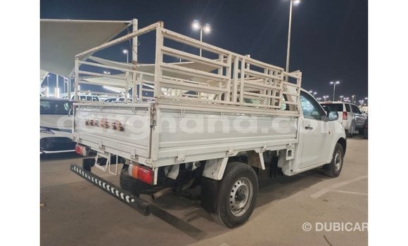 Ra Imported Isuzu Rodeo funfun Ọkọ̀ in Import - Dubai ni Ashanti Ra Imported Isuzu Rodeo funfun Ọkọ̀ in Import - Dubai ni Ashanti