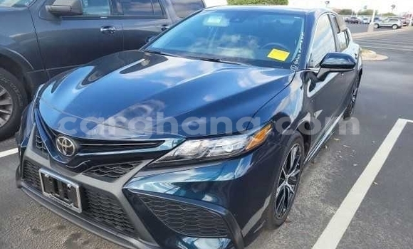 Sayi Na hannu Toyota Camry Blue Mota in Accra a Greater Accra