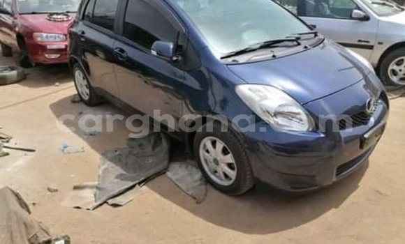 Sayi Na hannu Toyota Vitz Blue Mota in Accra a Greater Accra Sayi Na hannu Toyota Vitz Blue Mota in Accra a Greater Accra