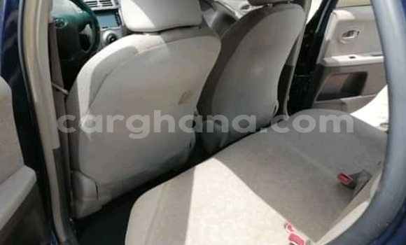 Sayi Na hannu Toyota Vitz Blue Mota in Accra a Greater Accra Sayi Na hannu Toyota Vitz Blue Mota in Accra a Greater Accra
