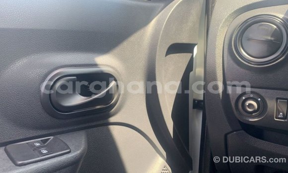 Ra Imported Renault 19 funfun Ọkọ̀ in Import - Dubai ni Ashanti Ra Imported Renault 19 funfun Ọkọ̀ in Import - Dubai ni Ashanti