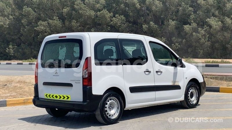 Big with watermark peugeot partner ashanti import dubai 42500