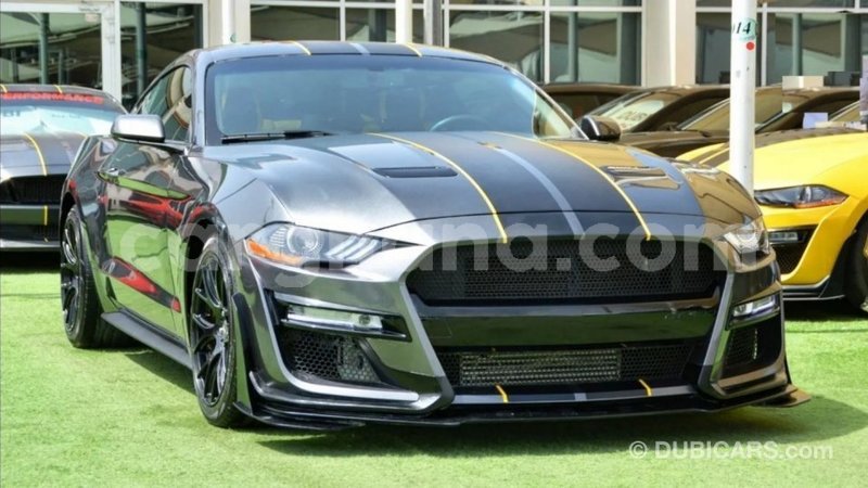 Big with watermark ford mustang ashanti import dubai 42501