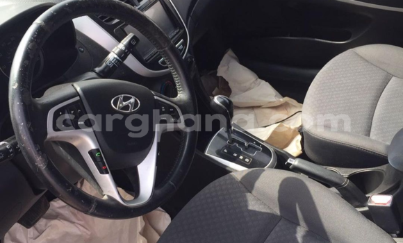Buy Used Hyundai Accent Blue Car in Accra in Greater Accra Buy Used Hyundai Accent Blue Car in Accra in Greater Accra