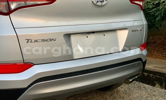 Sayi Na hannu Hyundai Tucson Azurfa Mota in Accra a Greater Accra Sayi Na hannu Hyundai Tucson Azurfa Mota in Accra a Greater Accra
