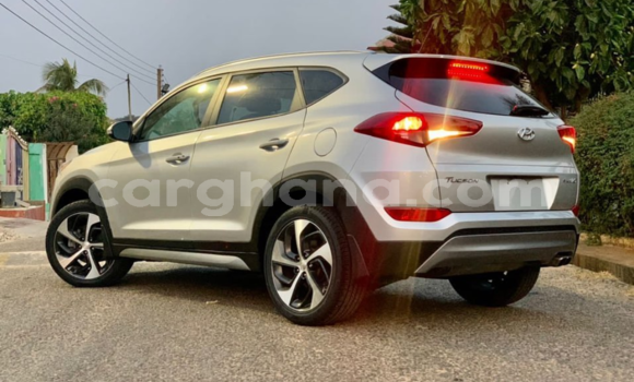 Sayi Na hannu Hyundai Tucson Azurfa Mota in Accra a Greater Accra Sayi Na hannu Hyundai Tucson Azurfa Mota in Accra a Greater Accra
