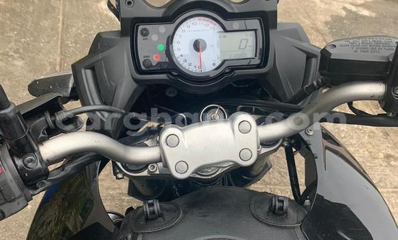 Ra Àlòkù Kawasaki ZR-X Black Mọto in Sekondi–Takoradi Metropolitan ni Oorun Ra Àlòkù Kawasaki ZR-X Black Mọto in Sekondi–Takoradi Metropolitan ni Oorun