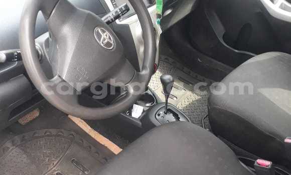Sayi Na hannu Toyota Yaris Black Mota in Sekondi–Takoradi Metropolitan a Yamma Sayi Na hannu Toyota Yaris Black Mota in Sekondi–Takoradi Metropolitan a Yamma
