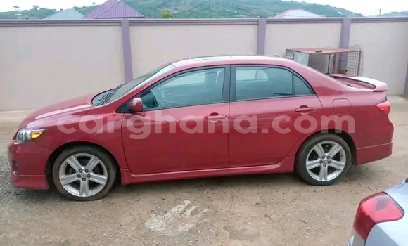 Ra Àlòkù Toyota Corolla Red Ọkọ̀ in Accra ni Greater Accra Ra Àlòkù Toyota Corolla Red Ọkọ̀ in Accra ni Greater Accra