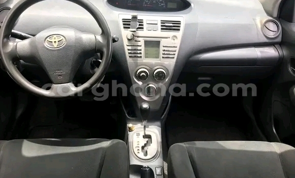 Ra Àlòkù Toyota Yaris Red Ọkọ̀ in Accra ni Greater Accra Ra Àlòkù Toyota Yaris Red Ọkọ̀ in Accra ni Greater Accra