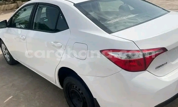 Buy Used Toyota Corolla White Car in Accra in Greater Accra Buy Used Toyota Corolla White Car in Accra in Greater Accra