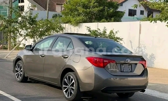 Sayi Na hannu Toyota Corolla Sauran Mota in Accra a Greater Accra Sayi Na hannu Toyota Corolla Sauran Mota in Accra a Greater Accra