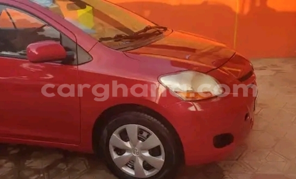 Sayi Na hannu Toyota Yaris Red Mota in Accra a Greater Accra Sayi Na hannu Toyota Yaris Red Mota in Accra a Greater Accra