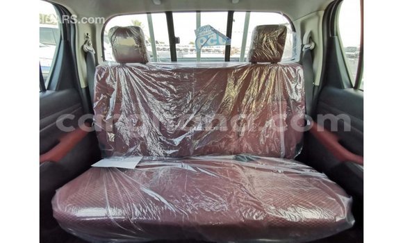 Ra Imported Toyota Hilux funfun Ọkọ̀ in Import - Dubai ni Ashanti Ra Imported Toyota Hilux funfun Ọkọ̀ in Import - Dubai ni Ashanti