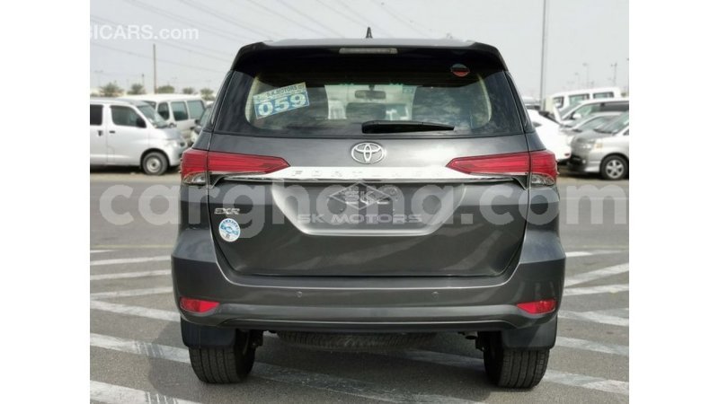 Big with watermark toyota fortuner ashanti import dubai 42558