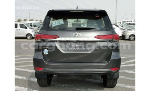 Sayi Imported Toyota Fortuner Sauran Mota in Import - Dubai a Ashanti Sayi Imported Toyota Fortuner Sauran Mota in Import - Dubai a Ashanti