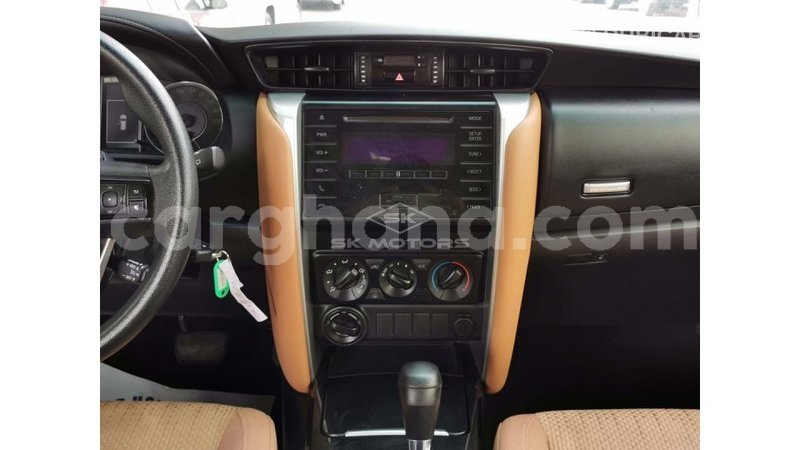 Big with watermark toyota fortuner ashanti import dubai 42558