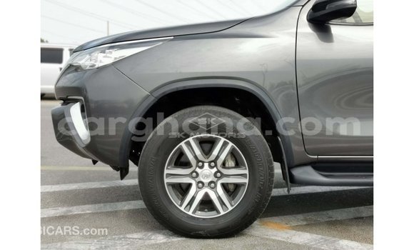 Sayi Imported Toyota Fortuner Sauran Mota in Import - Dubai a Ashanti Sayi Imported Toyota Fortuner Sauran Mota in Import - Dubai a Ashanti
