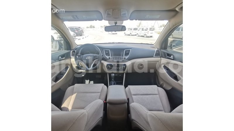 Big with watermark hyundai tucson ashanti import dubai 42562