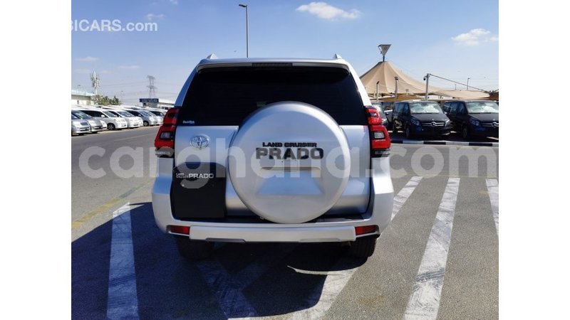 Big with watermark toyota prado ashanti import dubai 42564