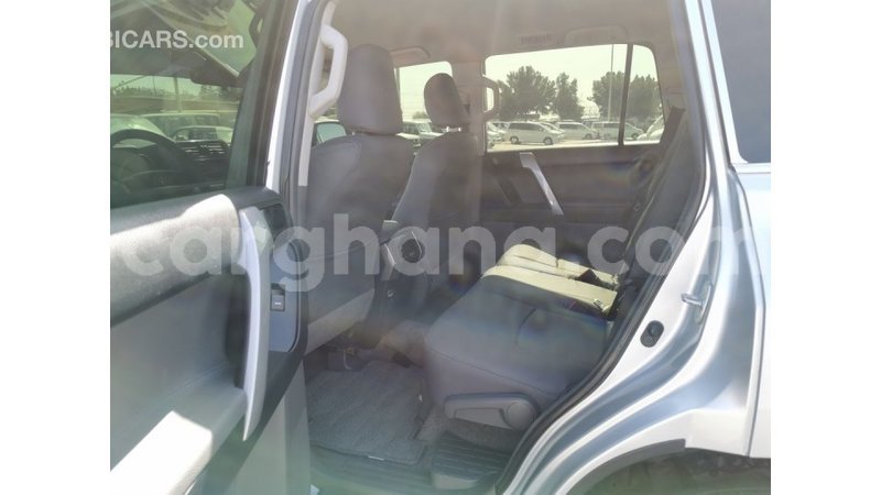 Big with watermark toyota prado ashanti import dubai 42564