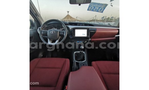 Ra Imported Toyota Hilux funfun Ọkọ̀ in Import - Dubai ni Ashanti Ra Imported Toyota Hilux funfun Ọkọ̀ in Import - Dubai ni Ashanti
